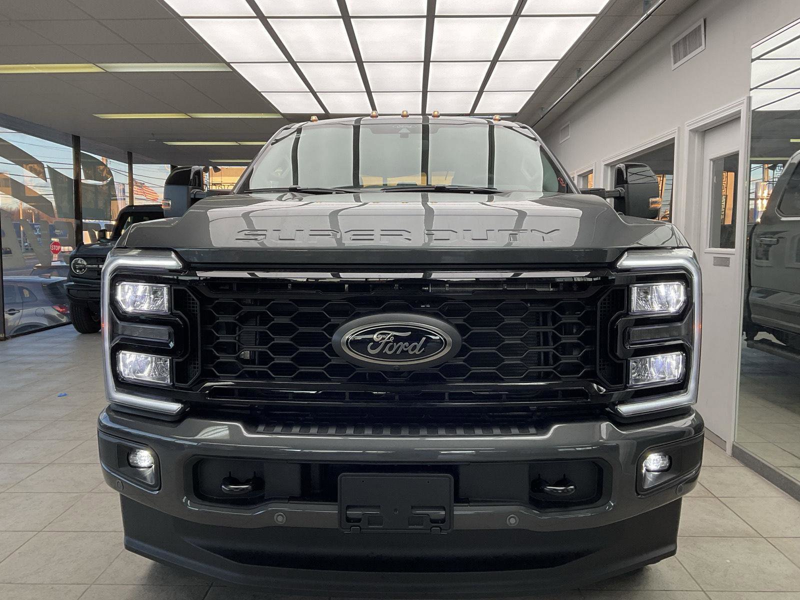 New 2026 Ford F250 Lariat w/ Black Appearance Package image 2