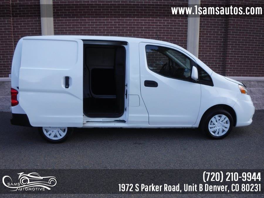 Used 2020 Nissan NV200 S FWD image 19