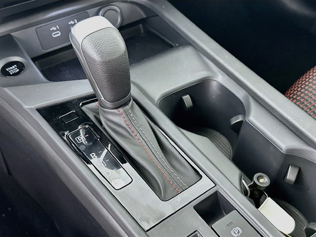 New 2027 Nissan Sentra SR w/ Floor Mat Package FWD image 22