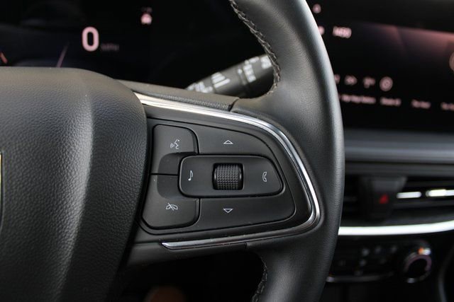 Used 2024 Buick Encore GX Sport Touring image 12