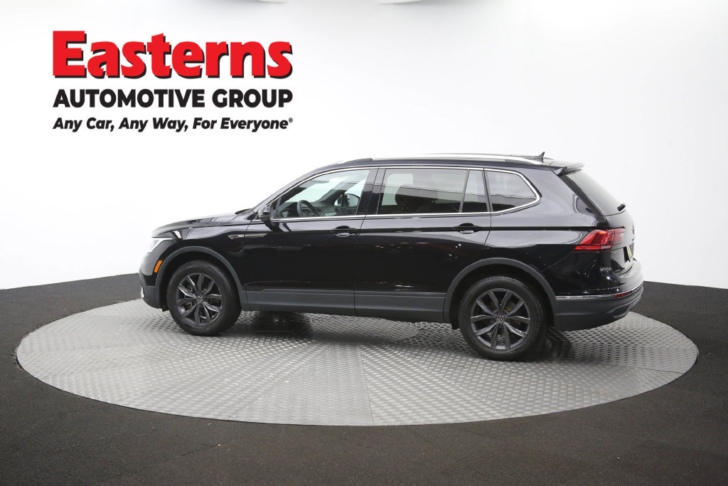 Used 2023 Volkswagen Tiguan SE AWD/4WD image 63