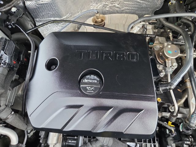 Certified 2023 Buick Encore GX Essence w/ Experience Buick Package FWD image 30