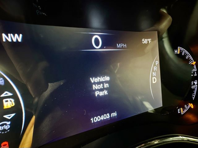 Used 2019 Jeep Grand Cherokee Altitude image 14