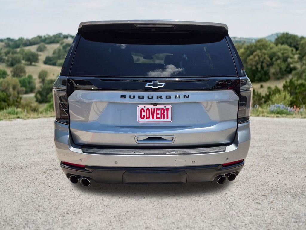 Used 2025 Chevrolet Suburban Z71 w/ Comfort Package AWD/4WD image 9