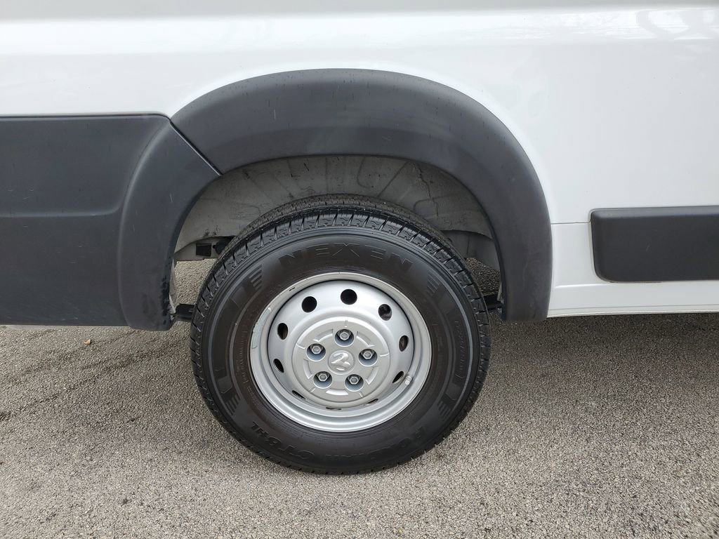 Used 2023 RAM ProMaster 2500 w/ Crew Van Package image 14