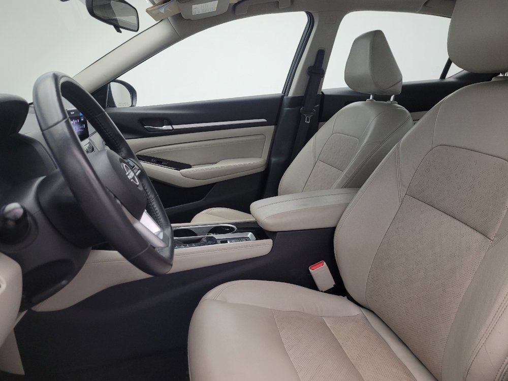 Used 2023 Nissan Altima 2.5 SL FWD image 17