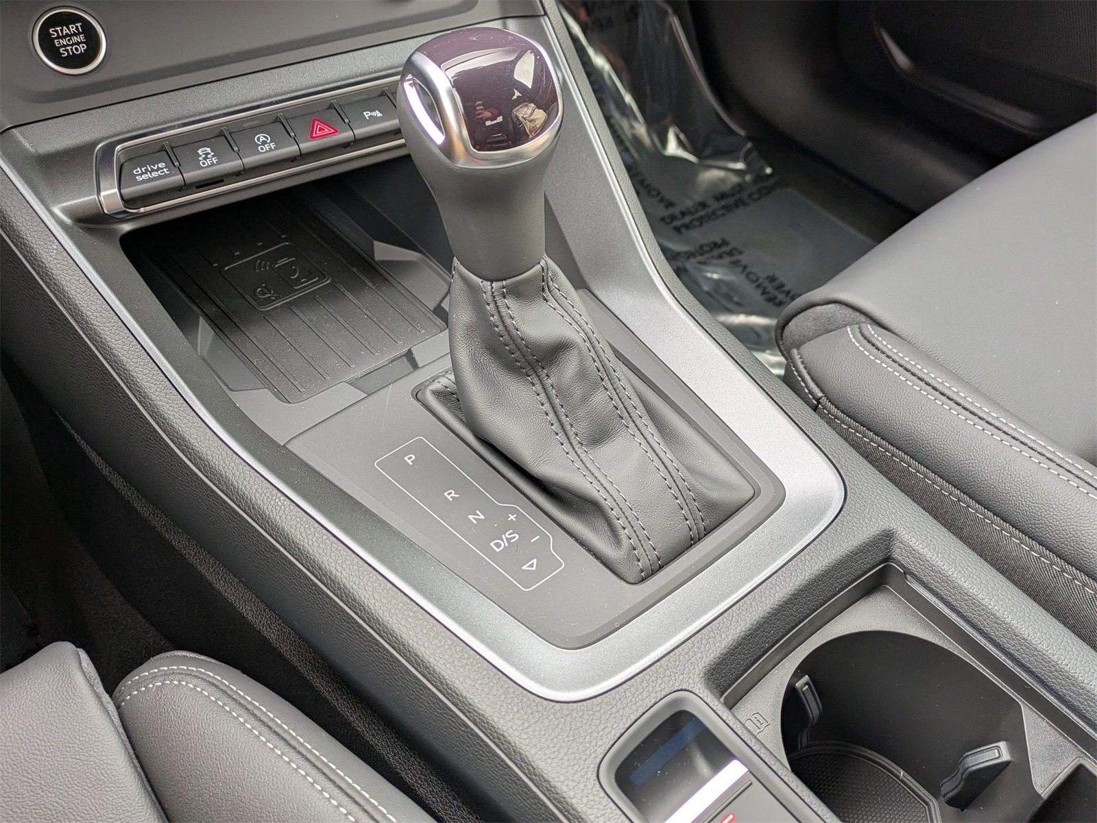 New 2025 Audi Q3 2.0T Premium image 7