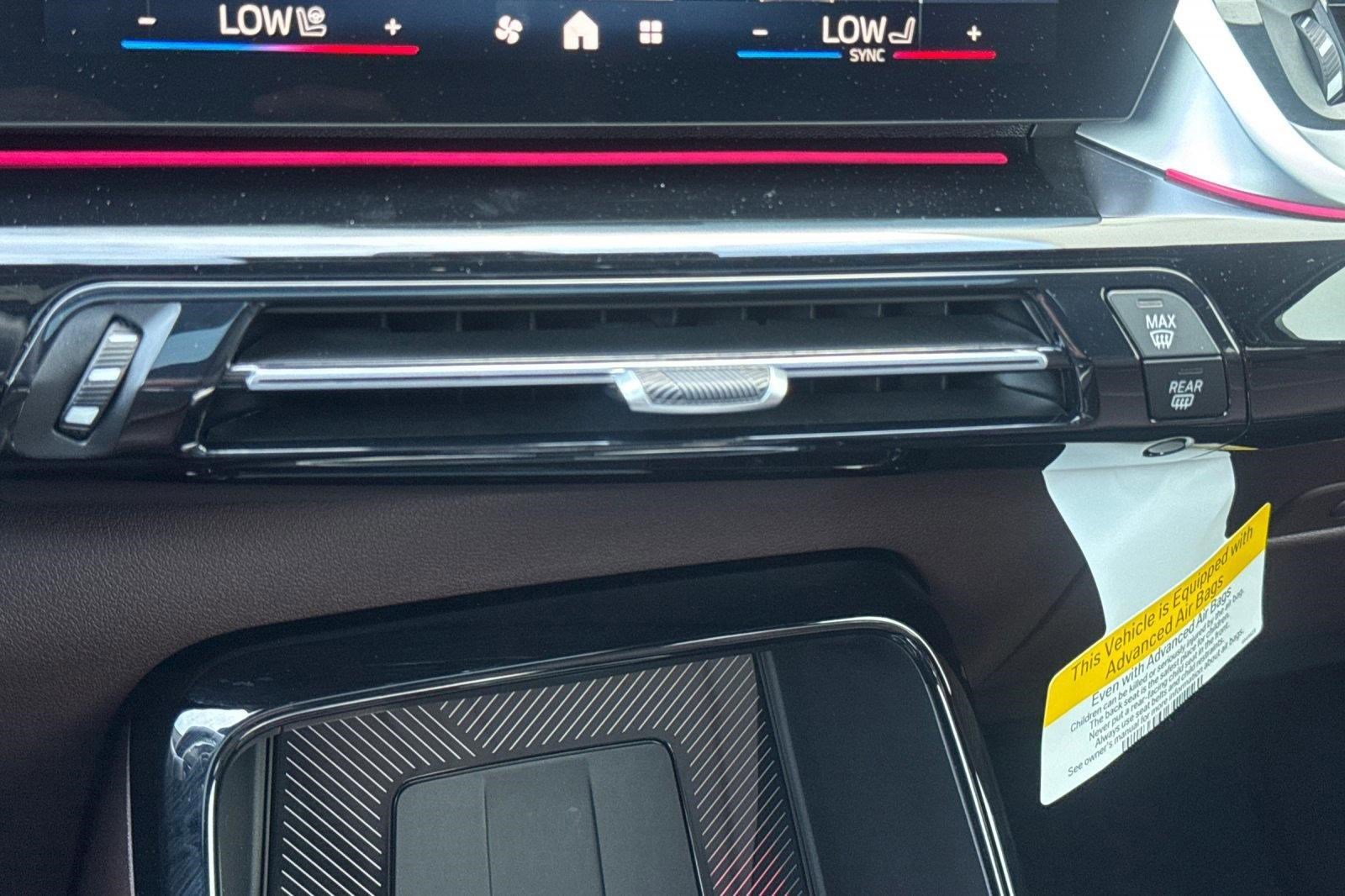 Used 2025 BMW X1 xDrive28i w/ Convenience Package image 25