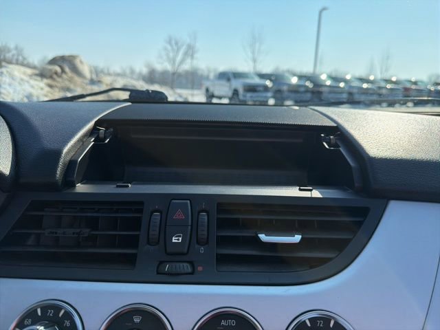 Used 2012 BMW Z4 sDrive28i image 19