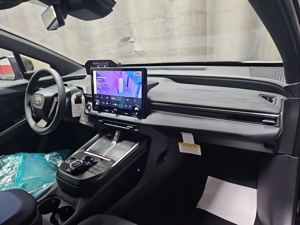New 2026 Toyota C-HR AWD/4WD image 33