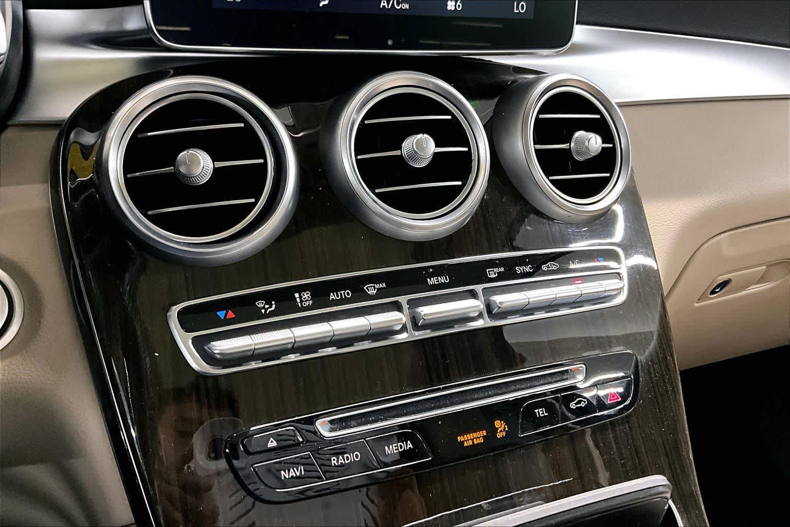 Used 2016 Mercedes-Benz GLC 300 image 33