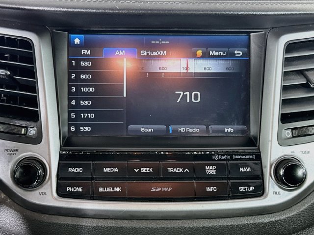 Used 2016 Hyundai Tucson Limited FWD image 15