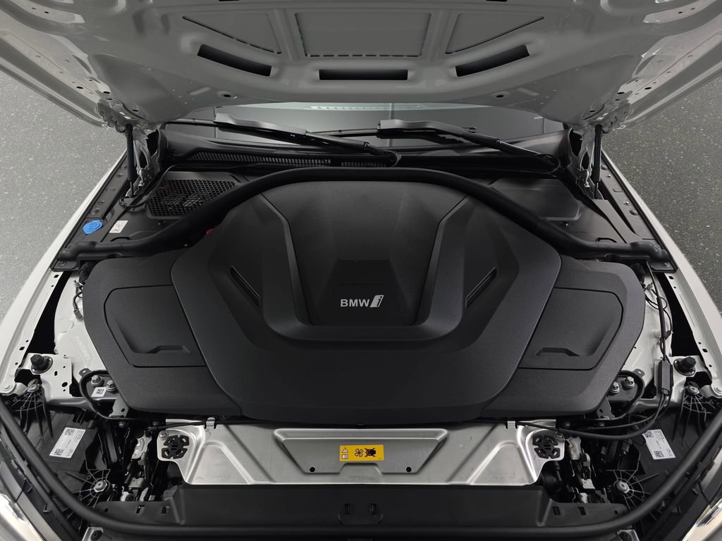 New 2026 BMW i4 xDrive40i w/ M Sport Package image 30