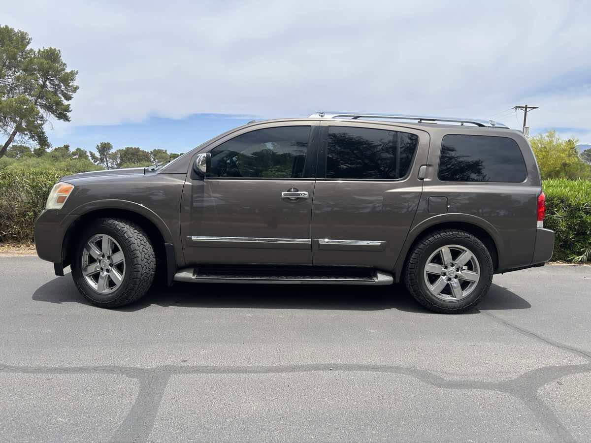 Used 2013 Nissan Armada Platinum image 2