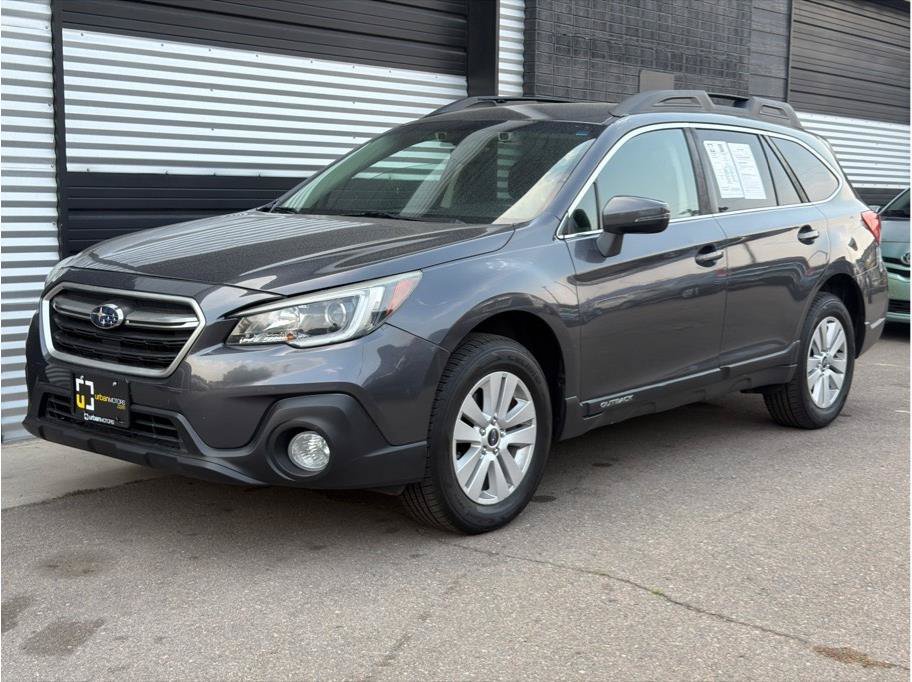 Used 2019 Subaru Outback 2.5i Premium AWD/4WD image 6