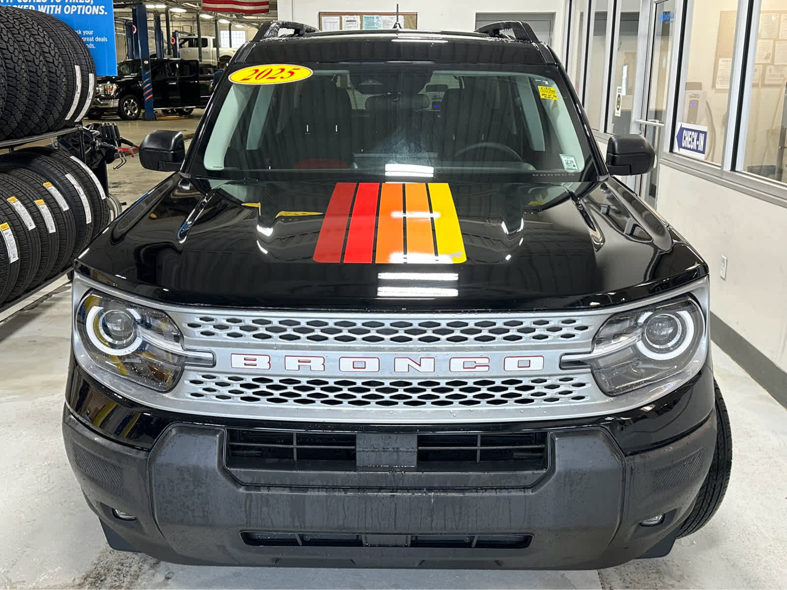 Used 2025 Ford Bronco Sport Free Wheeling w/ Convenience Package image 2