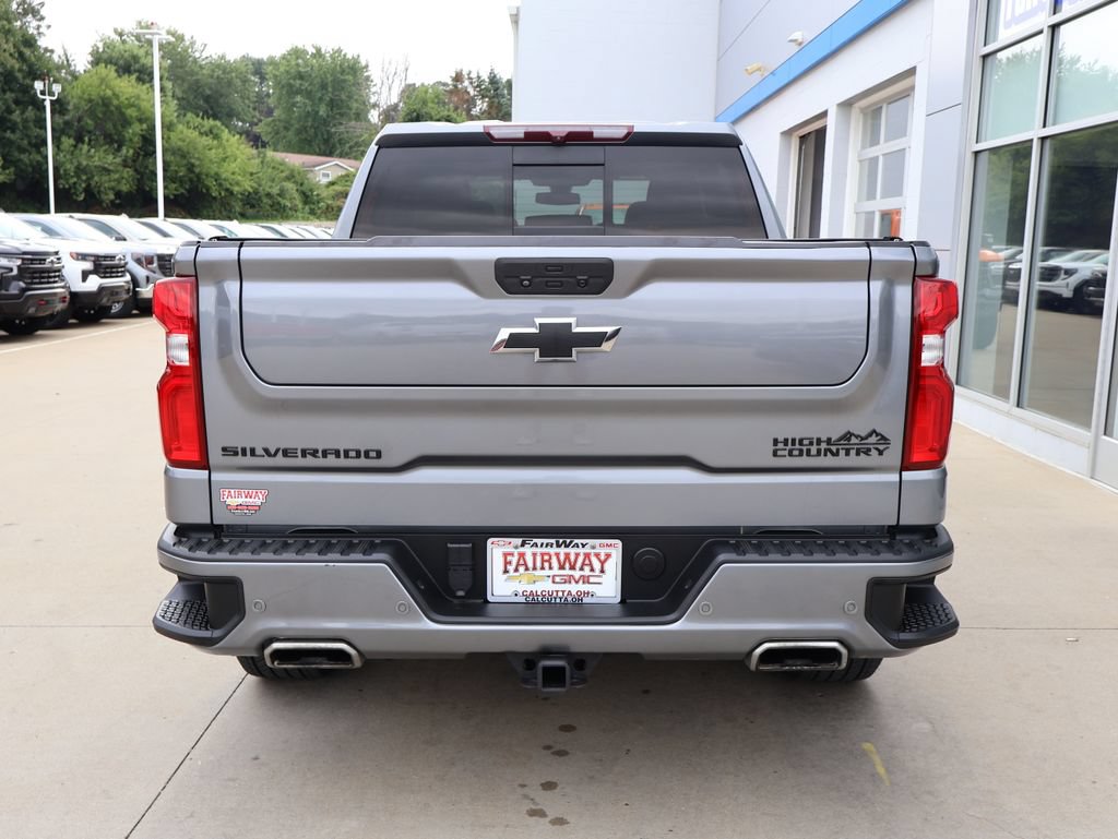 Used 2022 Chevrolet Silverado 1500 High Country w/ LPO, Dark Essentials Package AWD/4WD image 9
