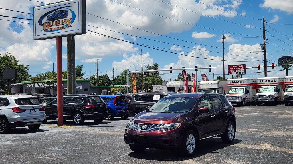 Used 2014 Nissan Murano S FWD image 1