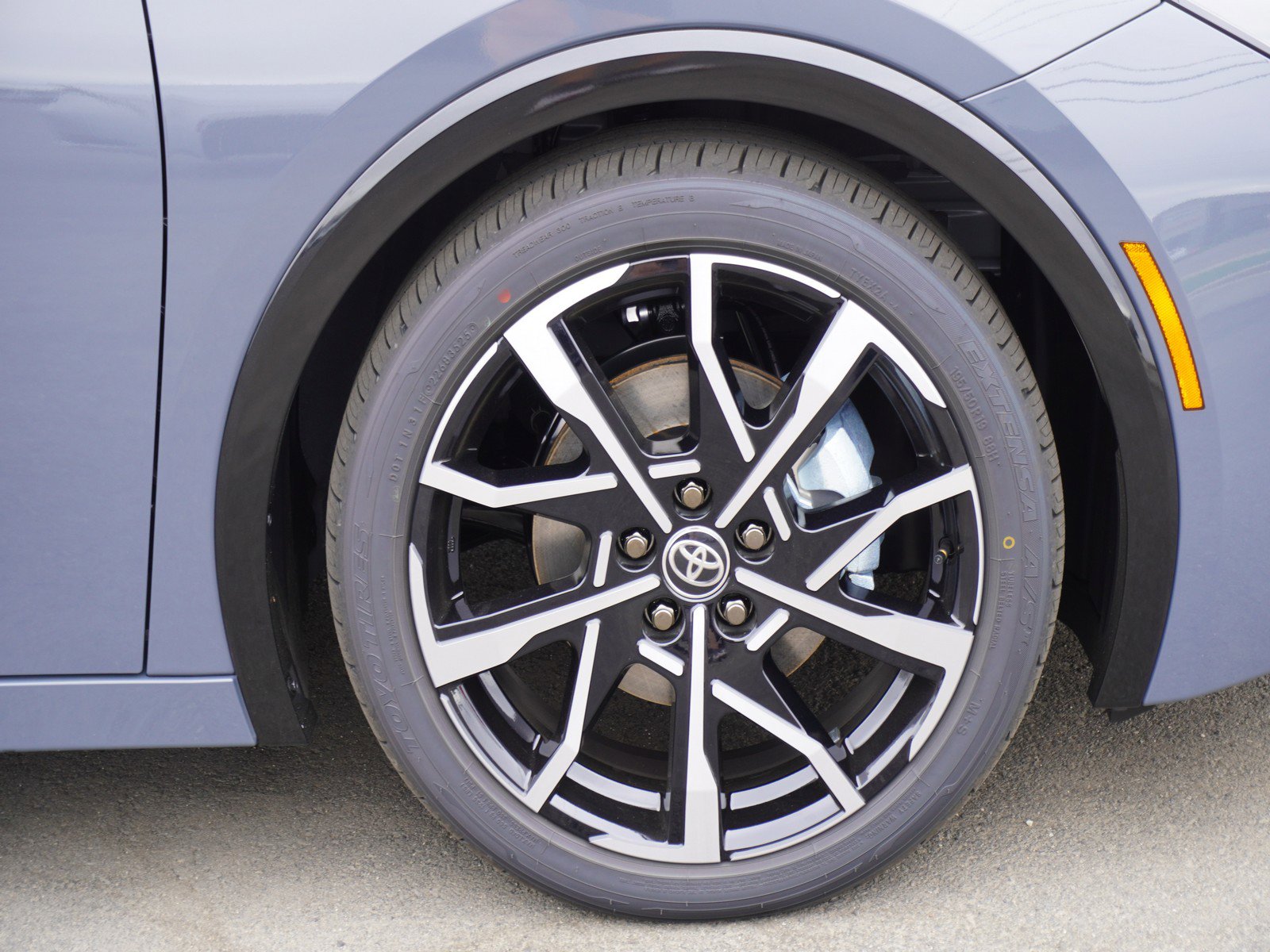 New 2026 Toyota Prius Plug-In Hybrid image 5