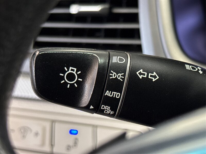 Used 2018 Hyundai Sonata SE FWD image 21