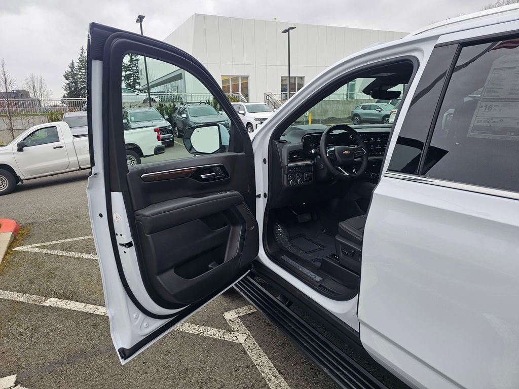 New 2026 Chevrolet Suburban High Country image 20