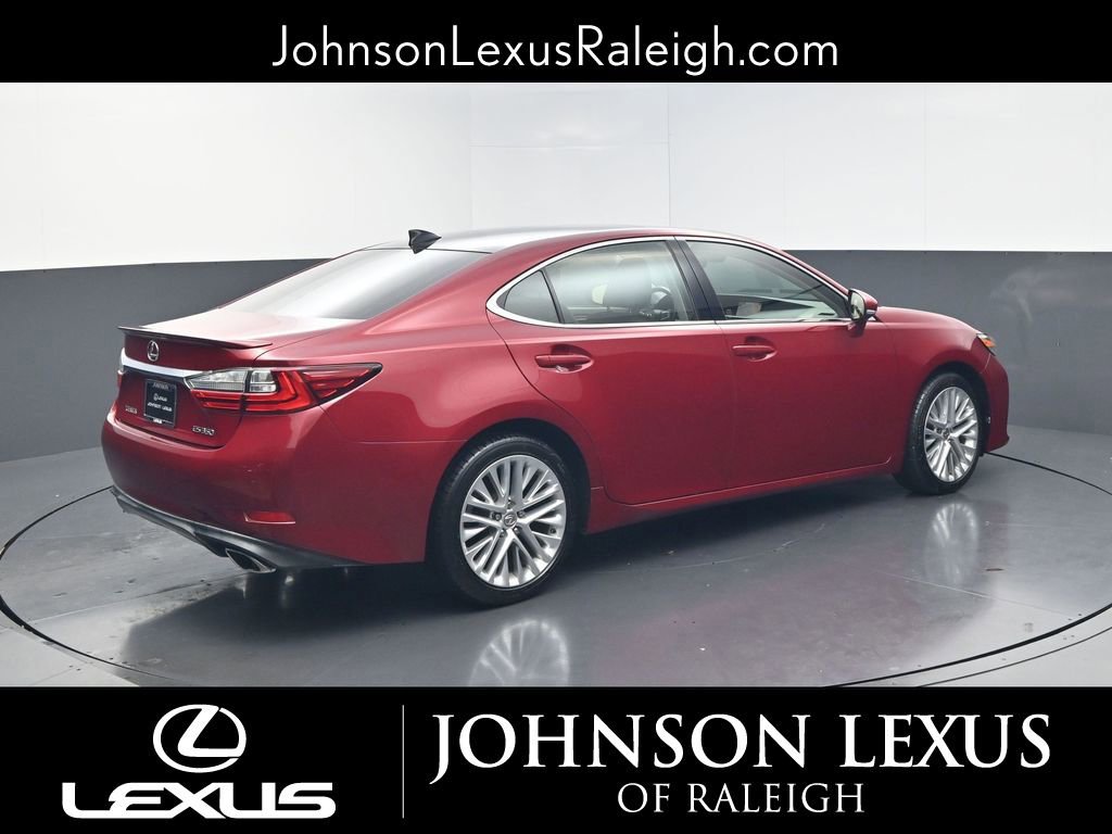 Used 2016 Lexus ES 350 w/ Luxury Package w/Wood Trim image 6