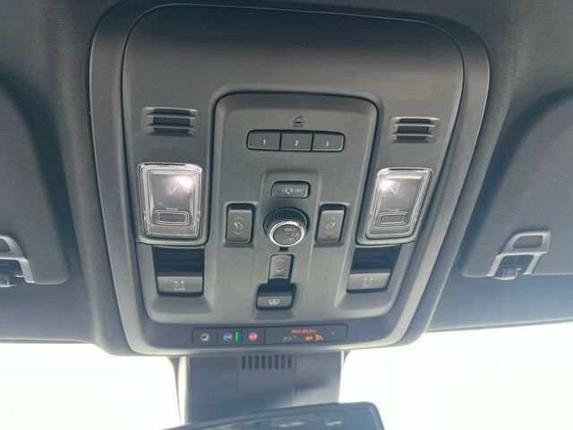 Used 2024 GMC Yukon Denali w/ LPO, Floor Liner Package AWD/4WD image 24