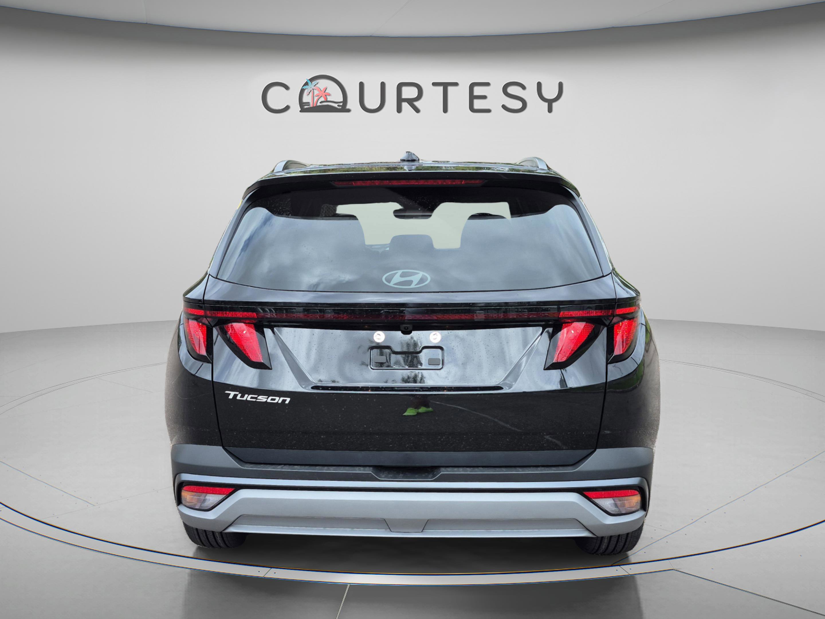 New 2026 Hyundai Tucson SEL Plus FWD image 4