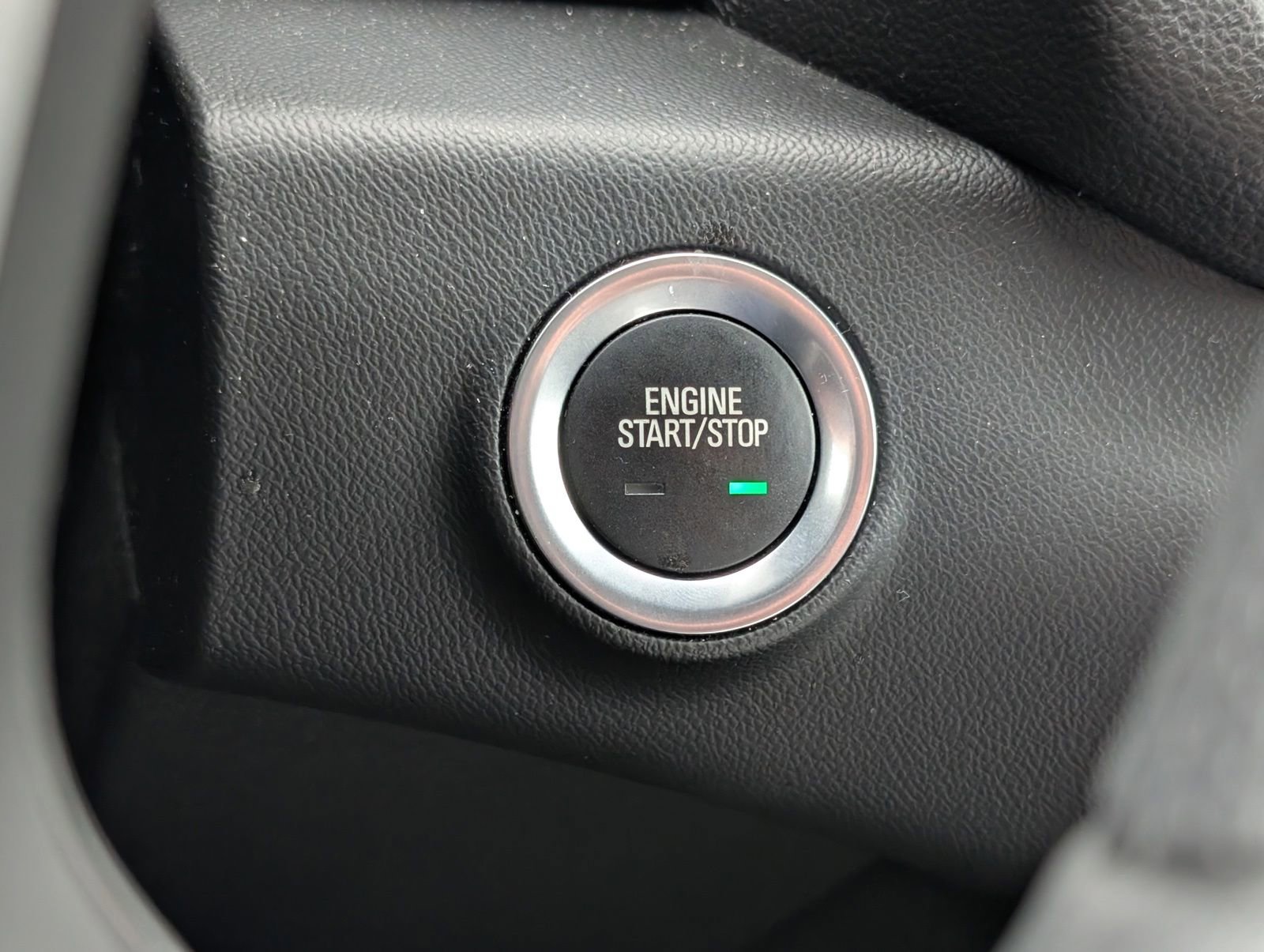 Used 2023 GMC Terrain SLE w/ Driver Convenience Package AWD/4WD image 9