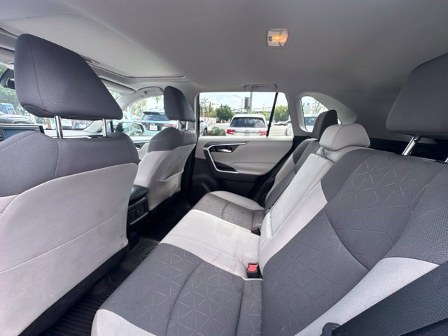Used 2020 Toyota RAV4 XLE w/ Convenience Package AWD/4WD image 15