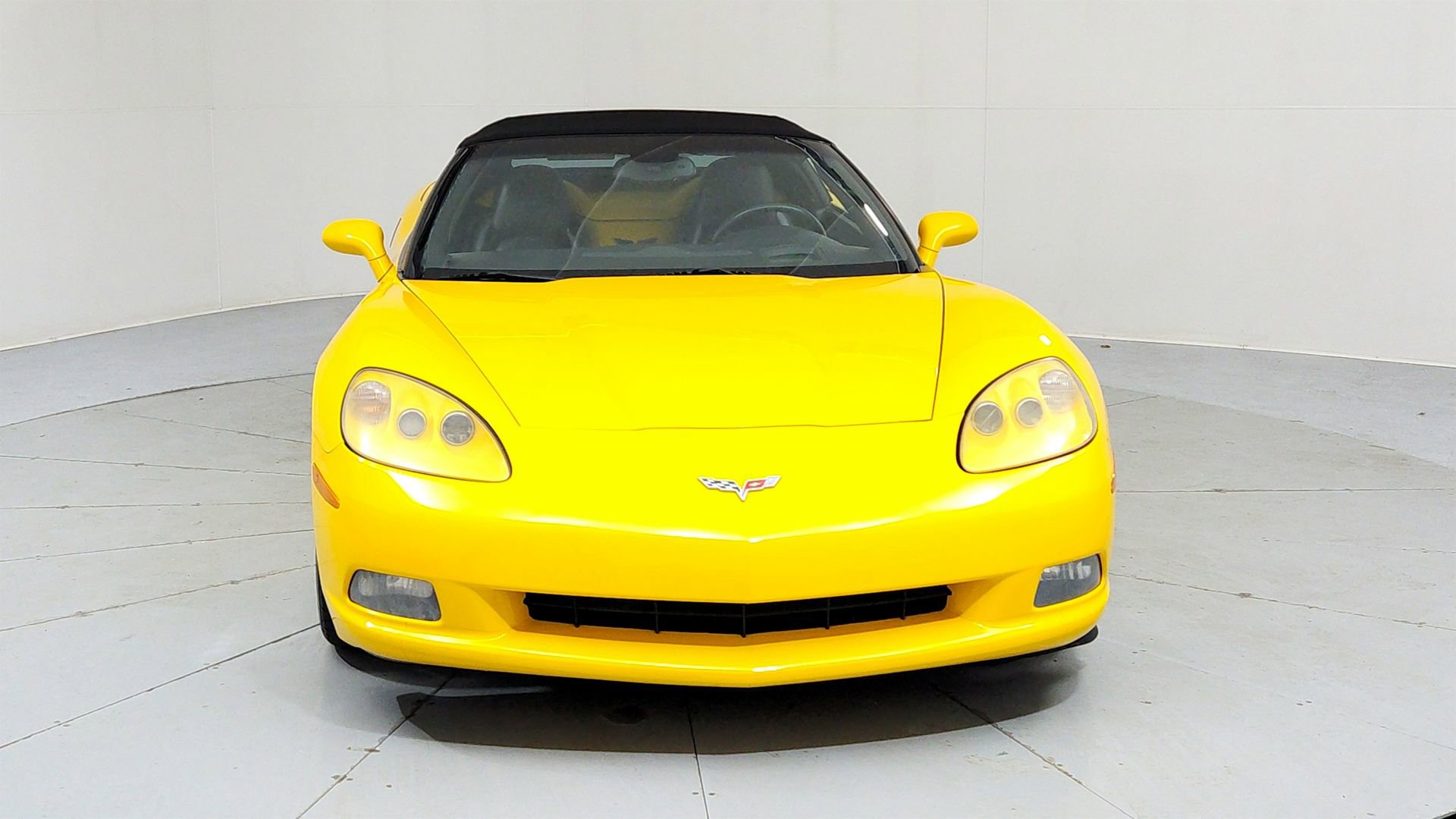Used 2005 Chevrolet Corvette Convertible w/ Preferred Equipment Group image 8