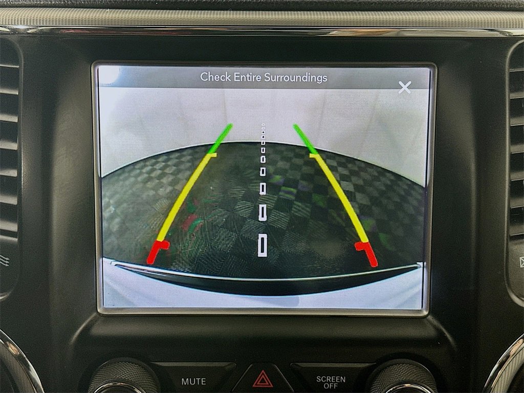 Used 2018 Jeep Grand Cherokee Limited image 20