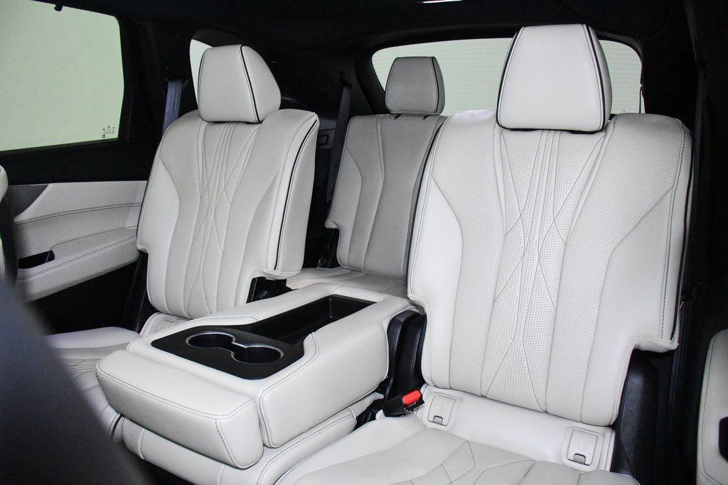 Used 2025 Acura MDX A-Spec image 24
