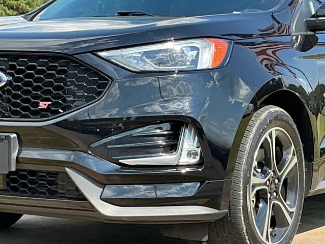 Used 2020 Ford Edge ST AWD/4WD image 11