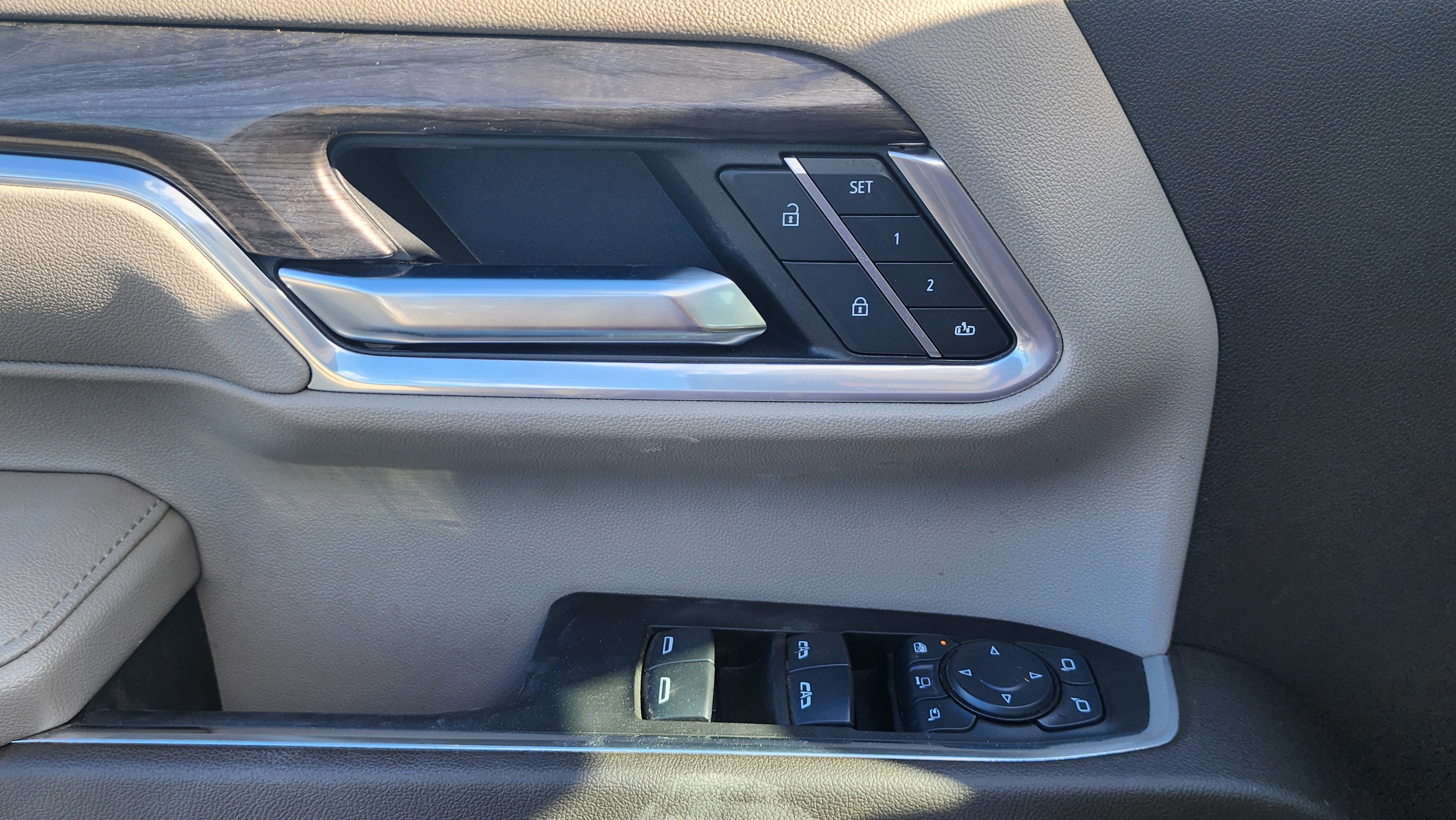 Certified 2025 Chevrolet Silverado 2500 LTZ image 12