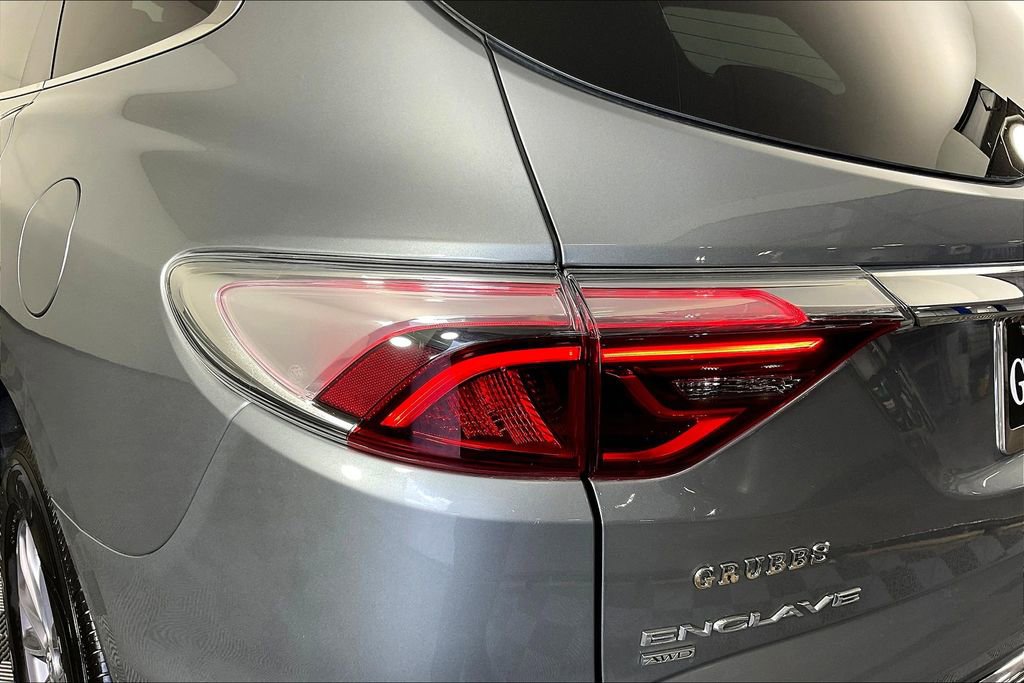 Used 2024 Buick Enclave Premium image 41