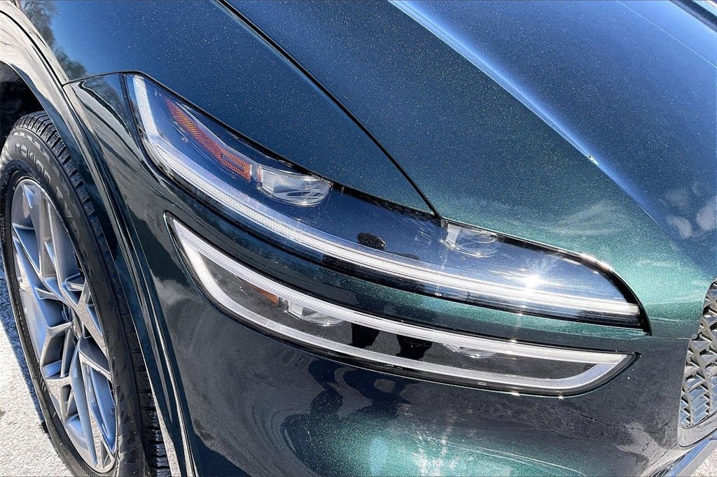 Used 2023 Genesis GV70 2.5T Select w/ Select Package image 30