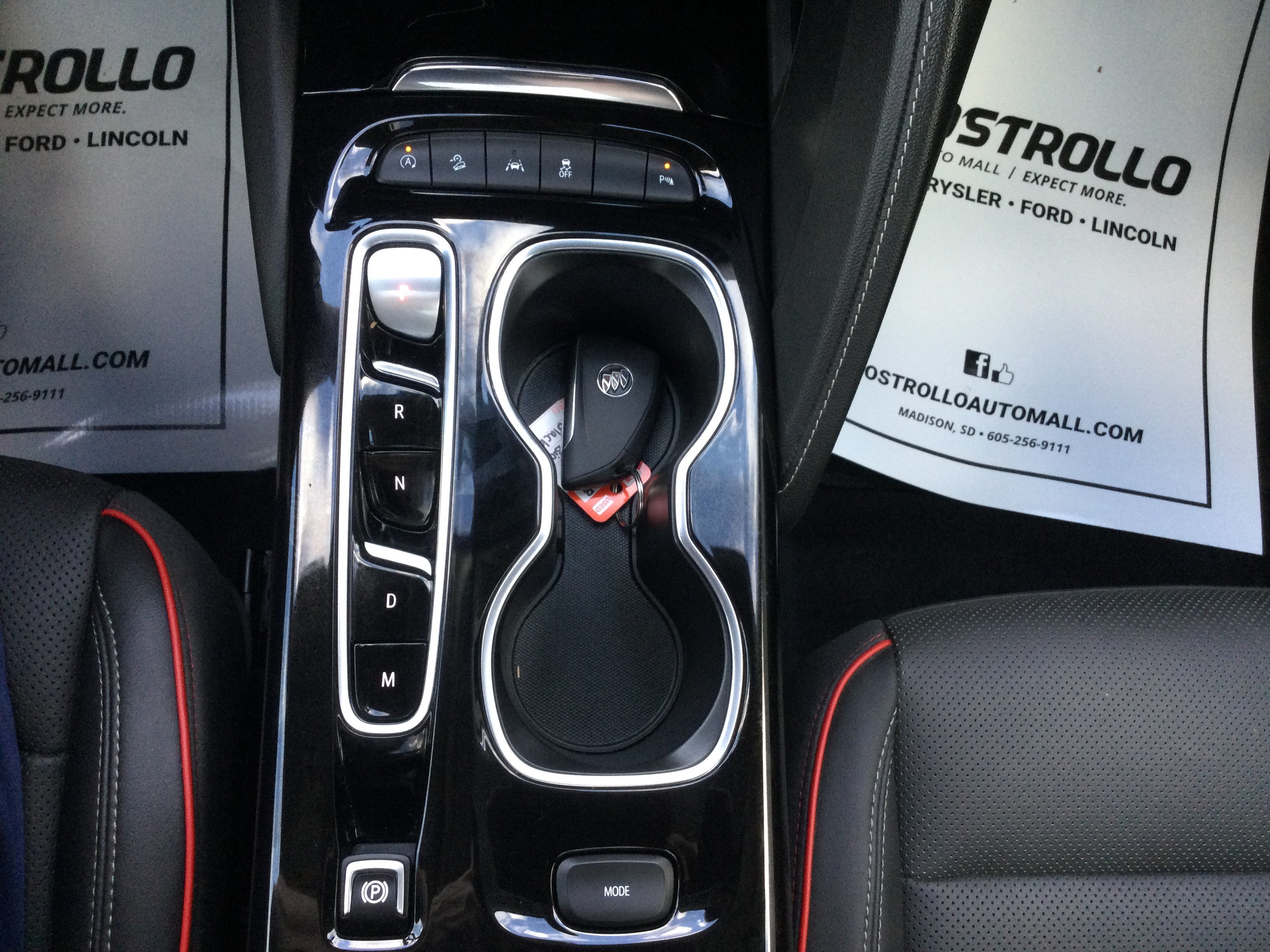 Used 2023 Buick Envision Essence w/ Sport Touring Package AWD/4WD image 15