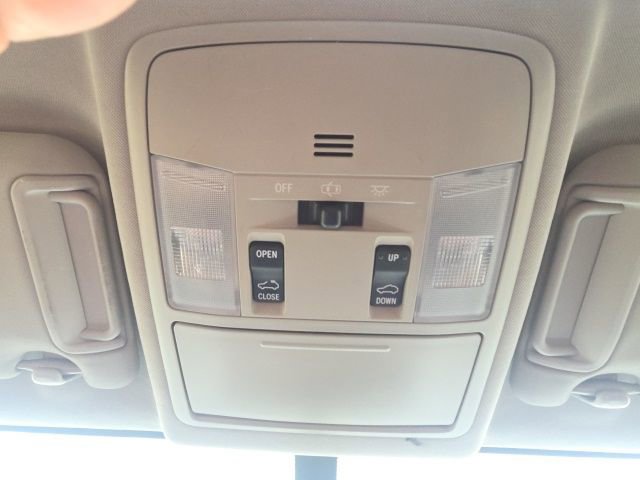 Used 2016 Toyota RAV4 XLE AWD/4WD image 27