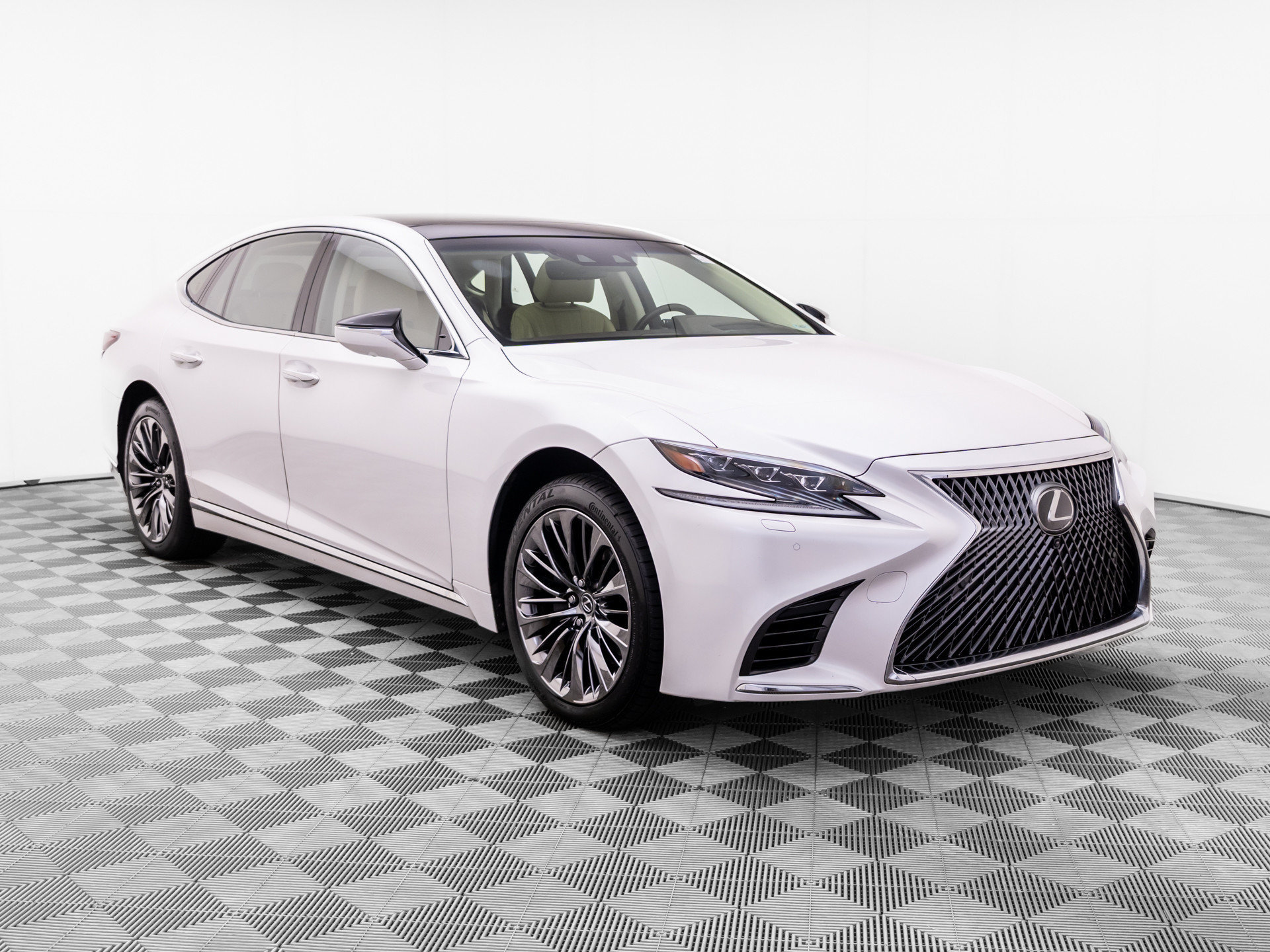 Used 2020 Lexus LS 500 AWD w/ Interior Upgrade Package image 7