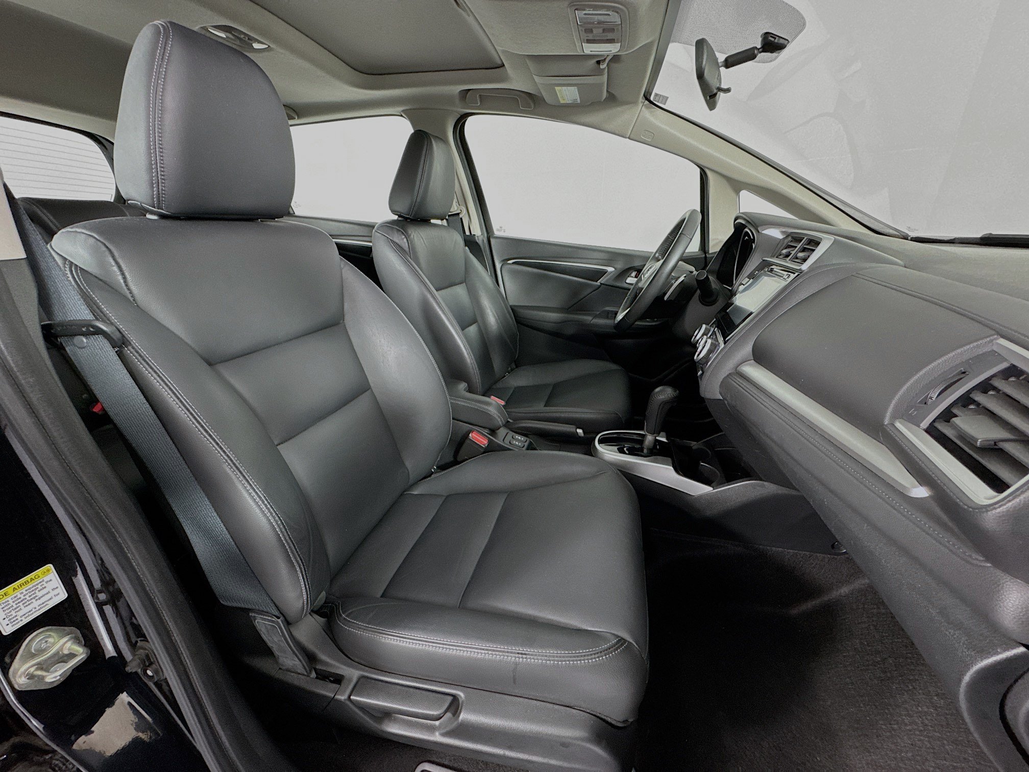 Used 2016 Honda Fit EX-L image 28