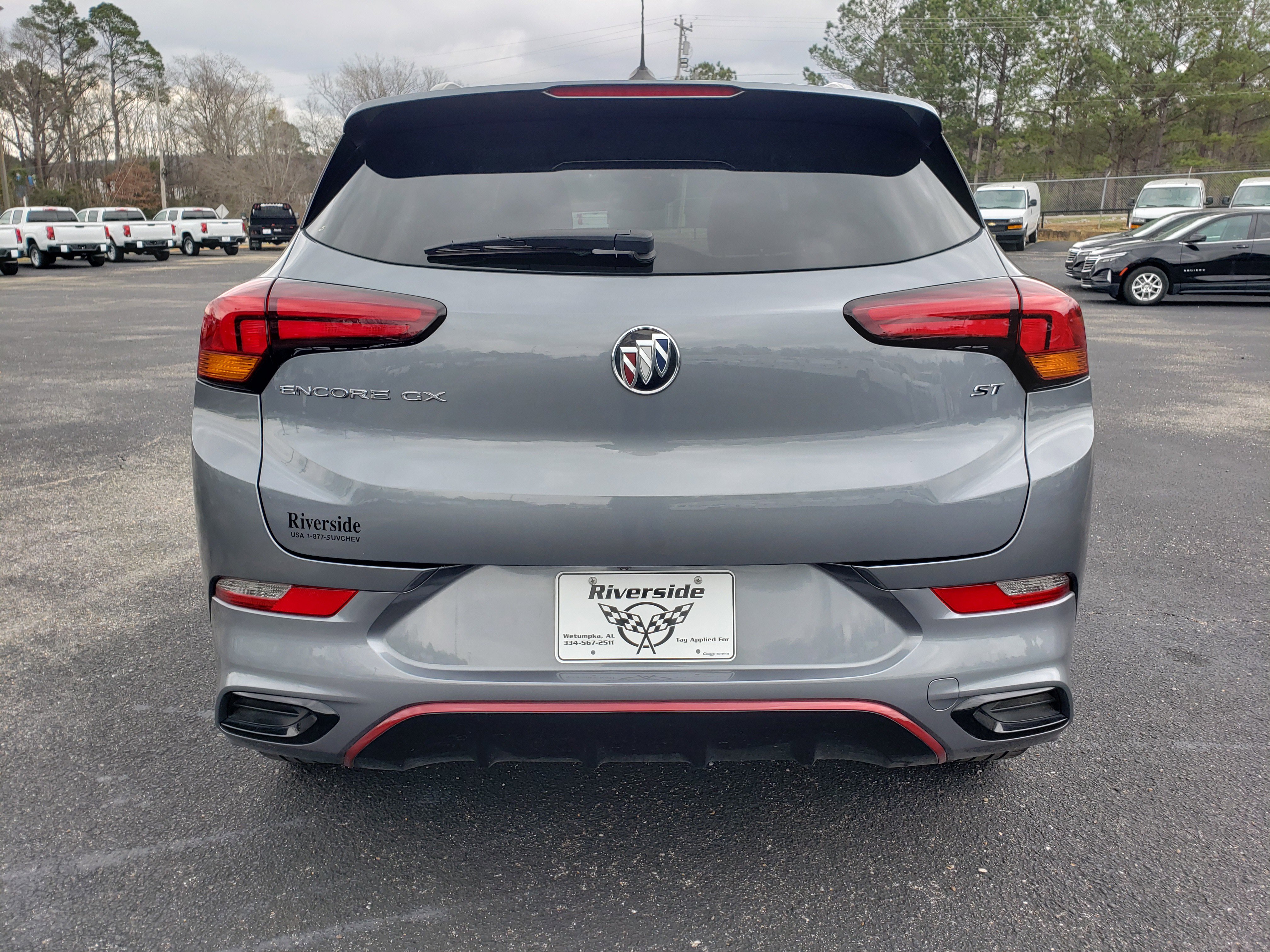 Used 2022 Buick Encore GX Select w/ Sport Touring Package image 8