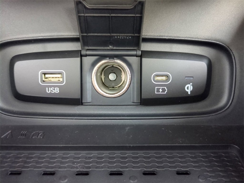 New 2026 Hyundai Venue SEL image 25