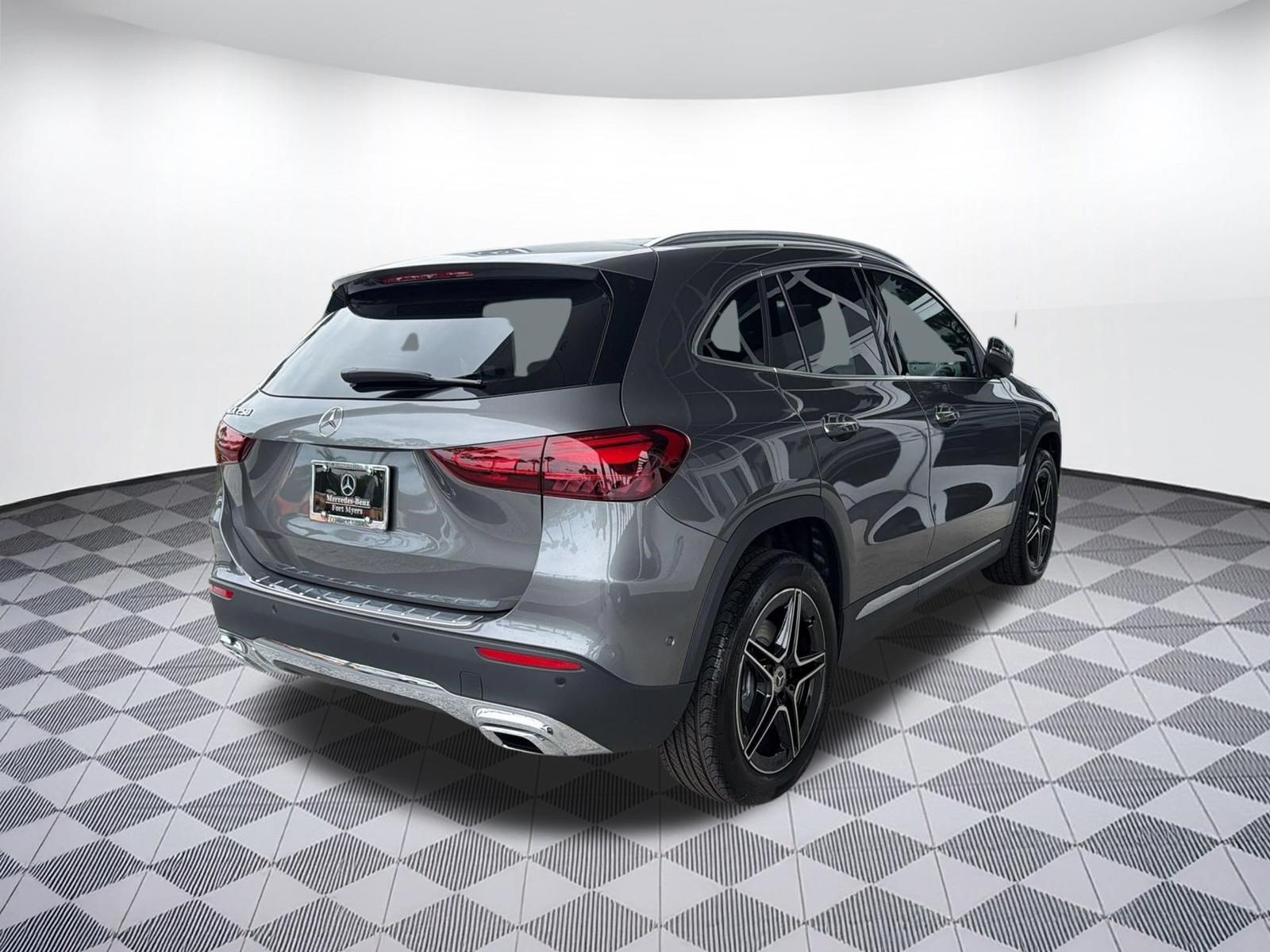 Used 2026 Mercedes-Benz GLA 250 image 9