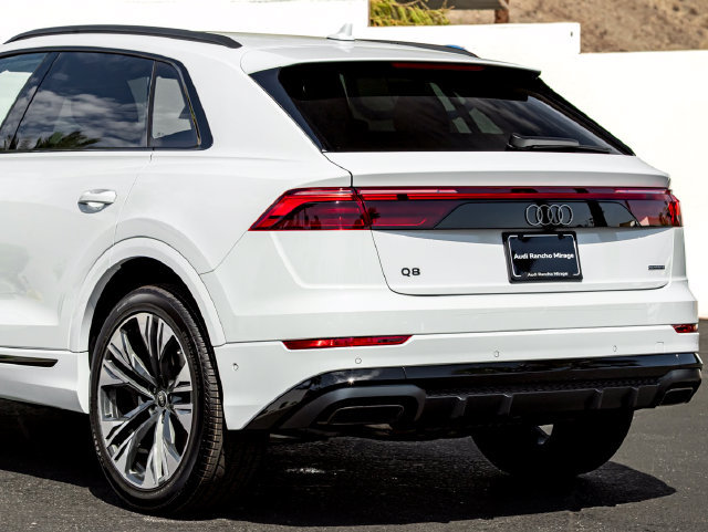 New 2026 Audi Q8 Premium Plus AWD/4WD image 10