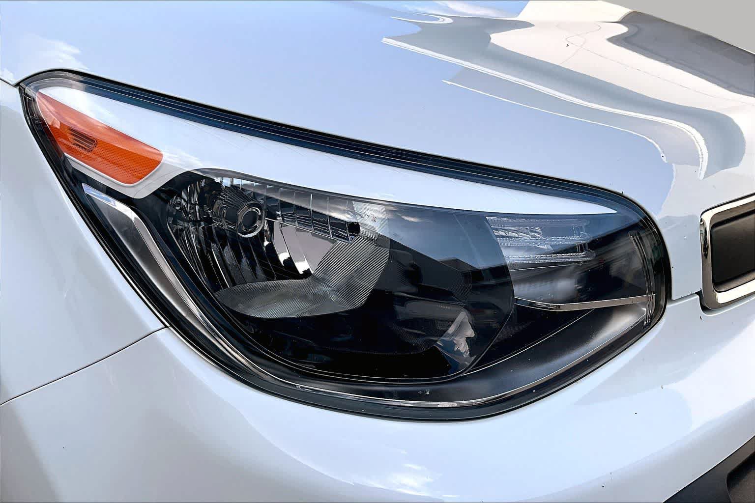 Used 2014 Kia Soul FWD image 26