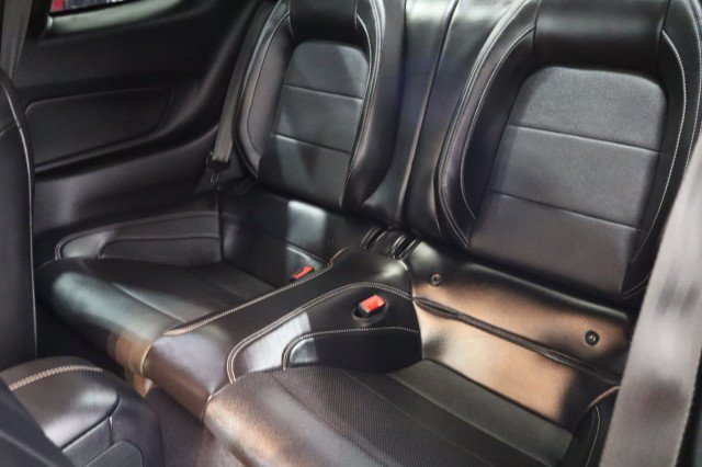 Used 2019 Ford Mustang GT Premium w/ GT Performance Package RWD image 9
