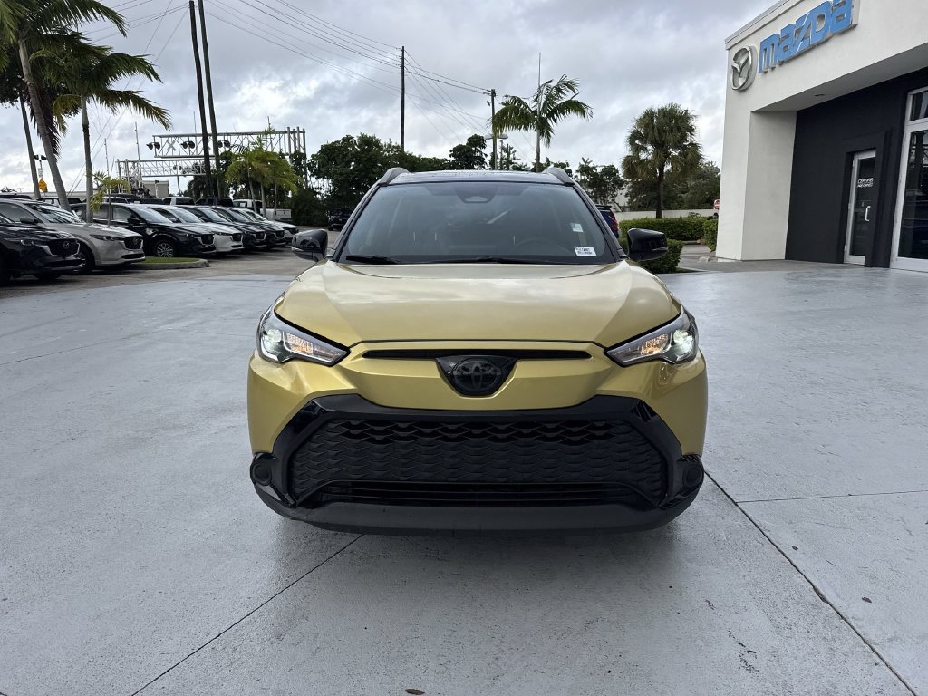 Used 2023 Toyota Corolla Cross AWD Hybrid w/ Moonroof Package image 8