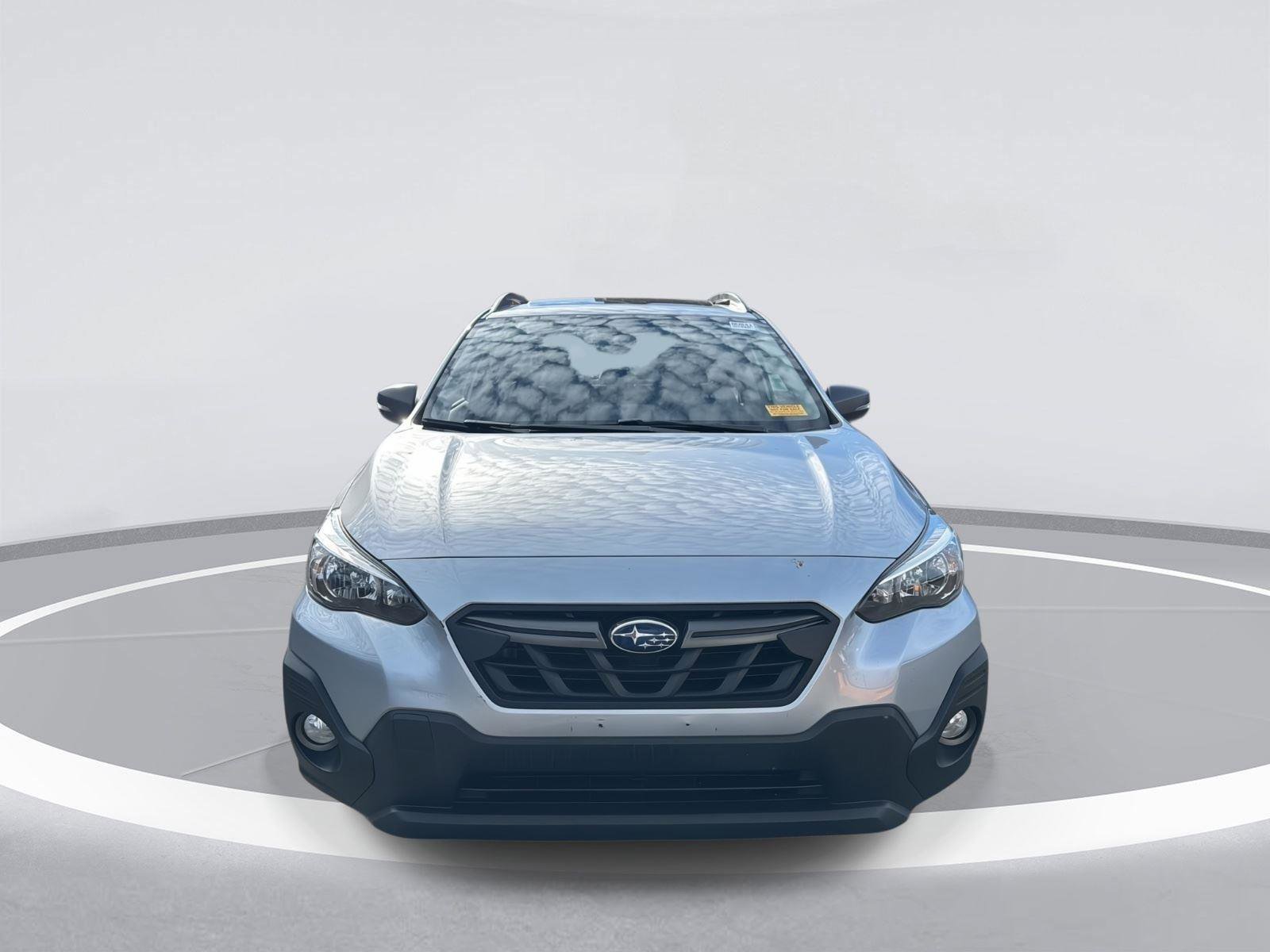 Used 2022 Subaru Crosstrek 2.5i Sport w/ Moonroof Package image 2