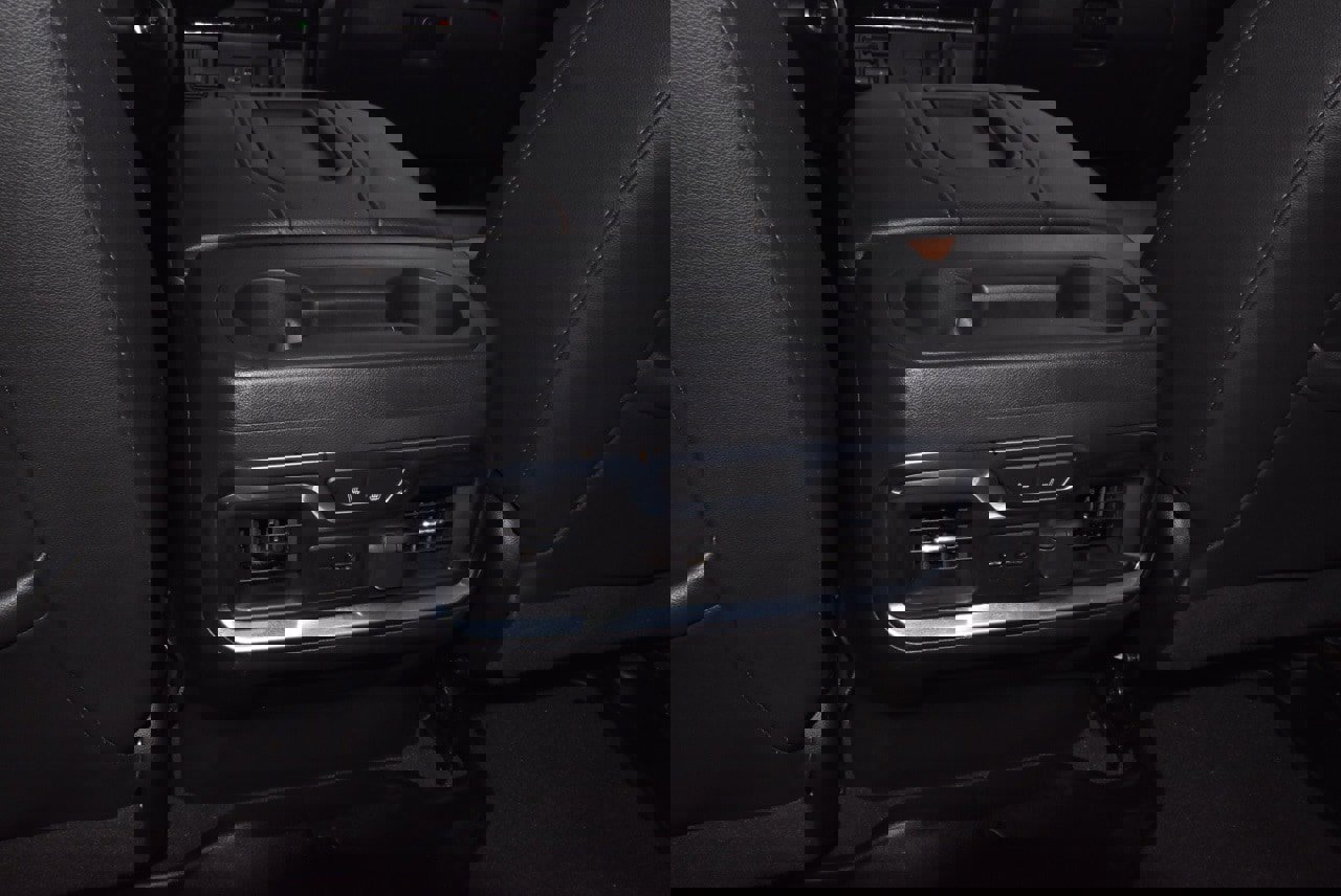 Used 2021 GMC Sierra 1500 AT4 w/ AT4 Preferred Package image 18